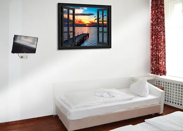 Ξενοδοχείο Hotel - Pension Haubach 2*